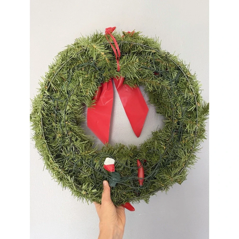 The Unbranded Brand vintage holiday